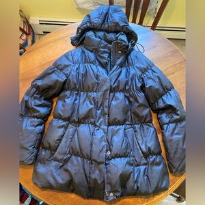 GAP Women's Maternity Black Puffer Jacket